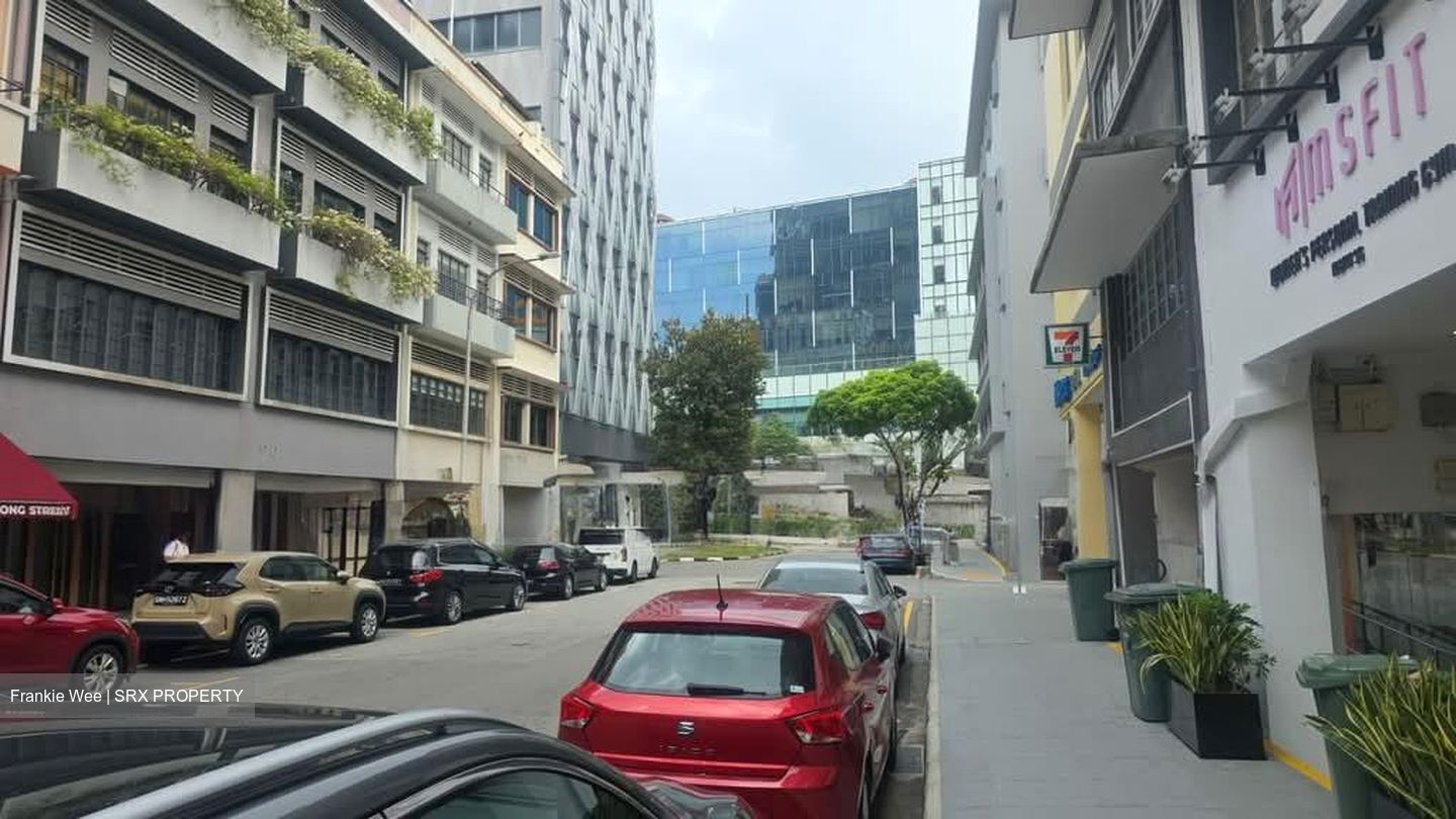 Hongkong Street (D1), Shop House #582806731